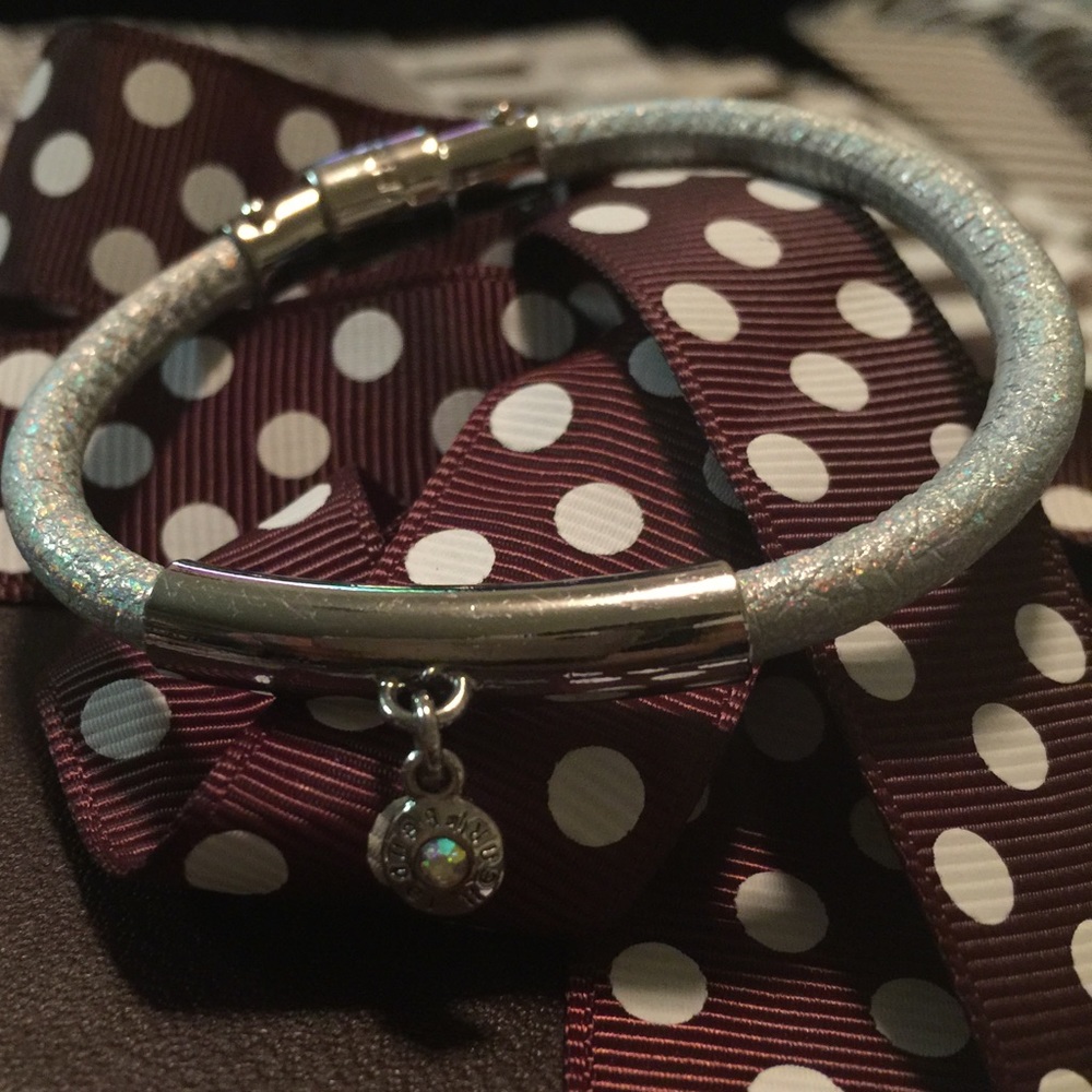 Henri Bendel Leather stack bracelet